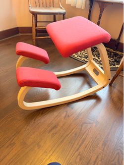Varier Kneeling Chair