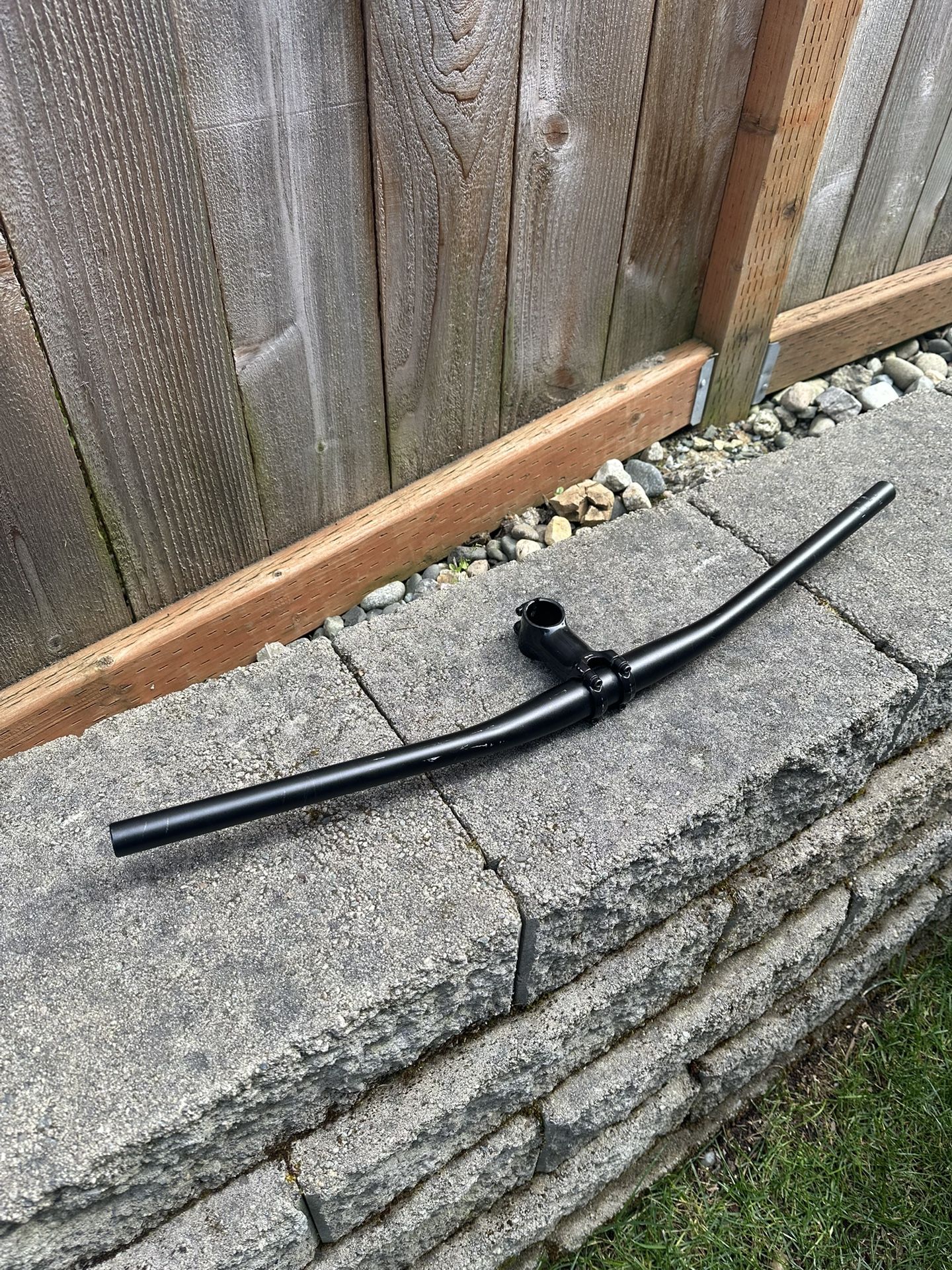 Mountain Bike Handlebars With Steam