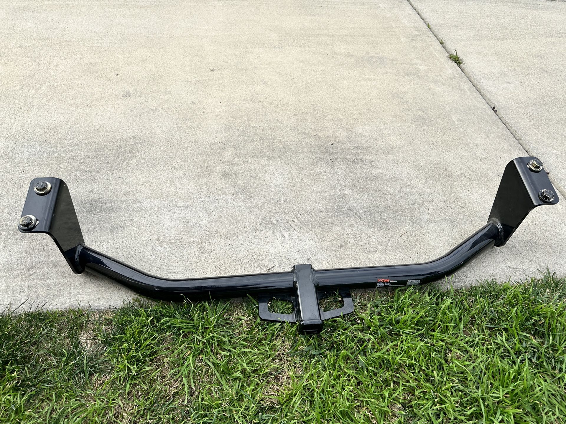 Curt Tow Hitch Receiver 1 1/4 For Toyota Corolla 2003-2019