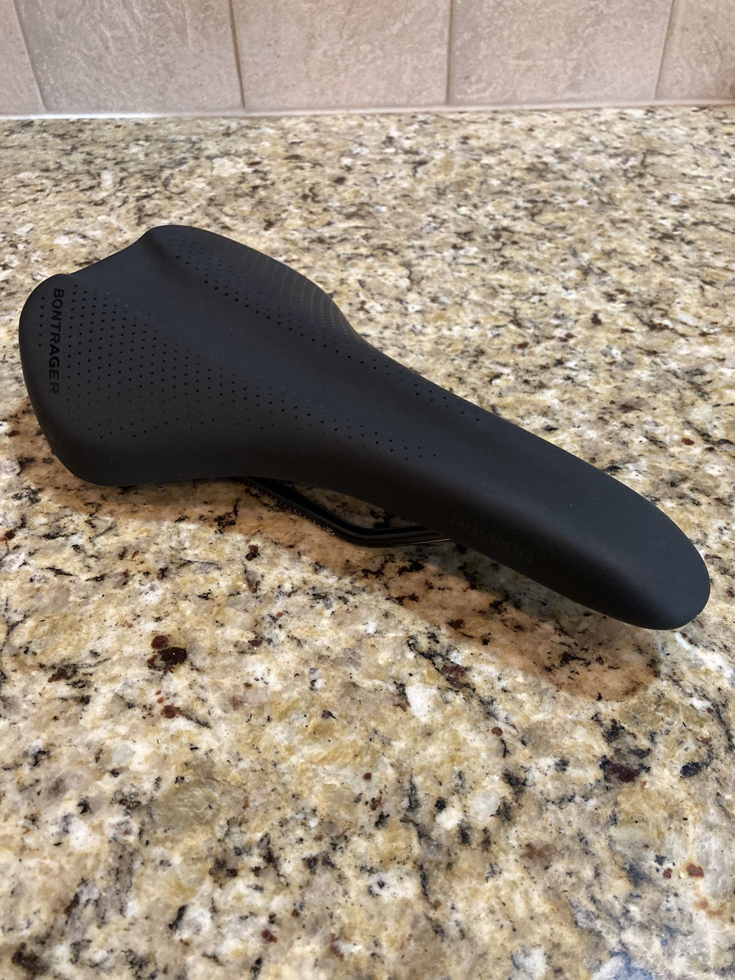 BONTRAGER BICYCLE SEAT SADDLE - MINT PERFECT CONDITION