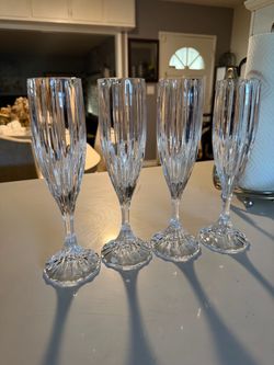 Mikasa “Park Lane” Crystal champagne flutes