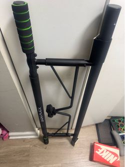 Pull up bar