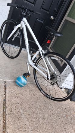 Specialized Aluminum Hybrid Bike 