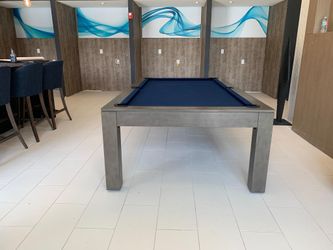 Baylor Dining Style Table