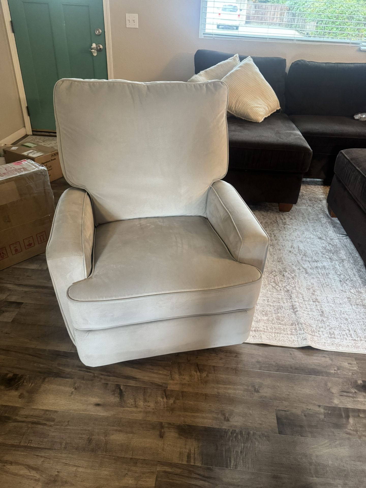 Rocking Chair/recliner 