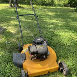 Poulan Pro Lawn Mower 22in