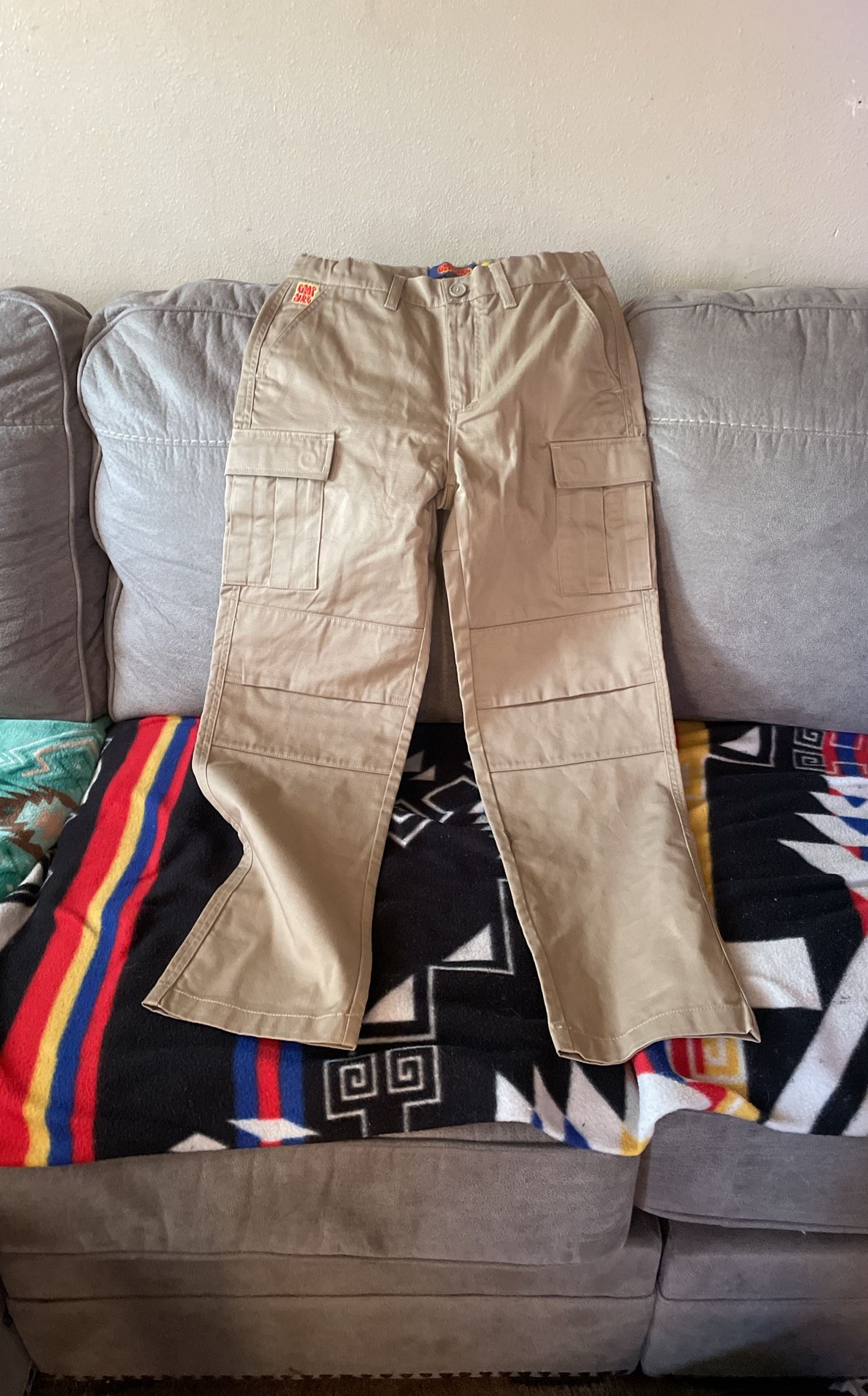 empyre loose fit never worn size 27 youth