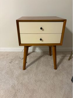 Kids nightstand
