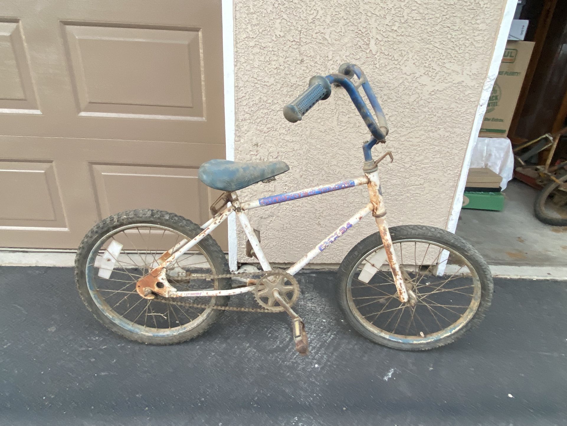Two Old School BMX bikes for Sale in Fresno, CA OfferUp