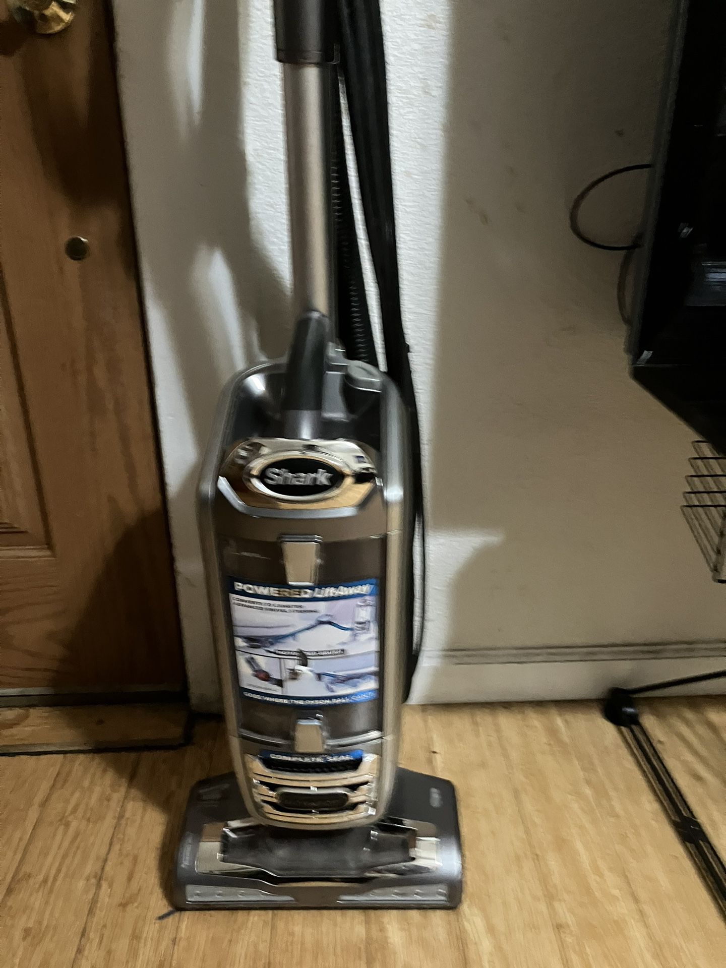 Shark rotator Complete Seal Vacuum 