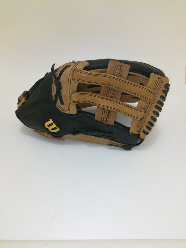 Wilson A465 14" Softball Glove