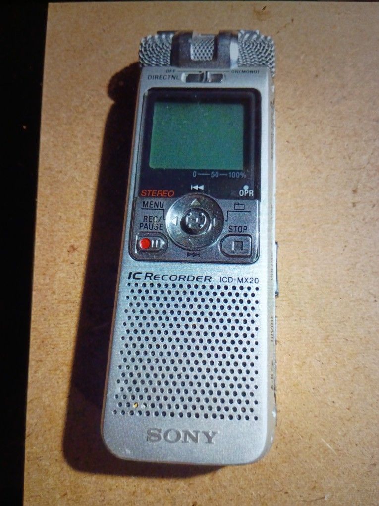 SONY HANDHELD MINI DIGITAL VOICE RECORDER ICD MX2P0 HANDHELD