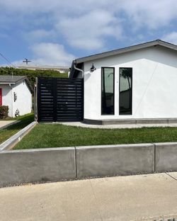 Gates/fencing/modern/contemporary