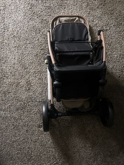 Brand New Baby Stroller – Never Used