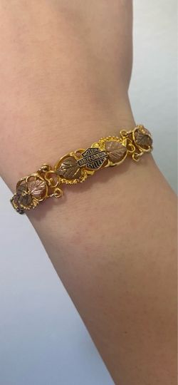 10K Harley Davidson x Black Hills Gold Bracelet