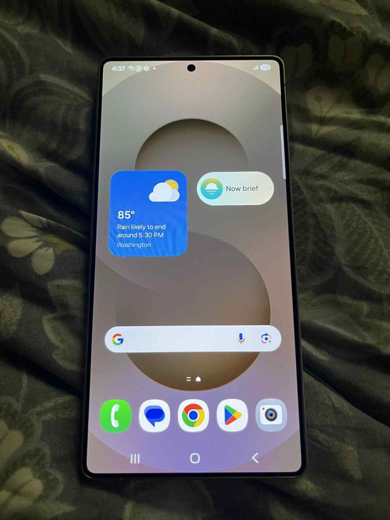 Samsung Galaxy S 25 Ultra Unlocked For Any Carrier, 256 Gb Like New