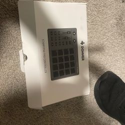 Donner Starry Pad Controller