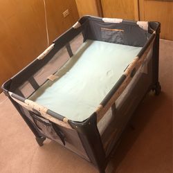 Pack 'n Play Crib