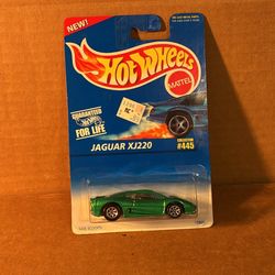 Hot Wheels Jaguar XJ220 (Milwaukie,OR)
