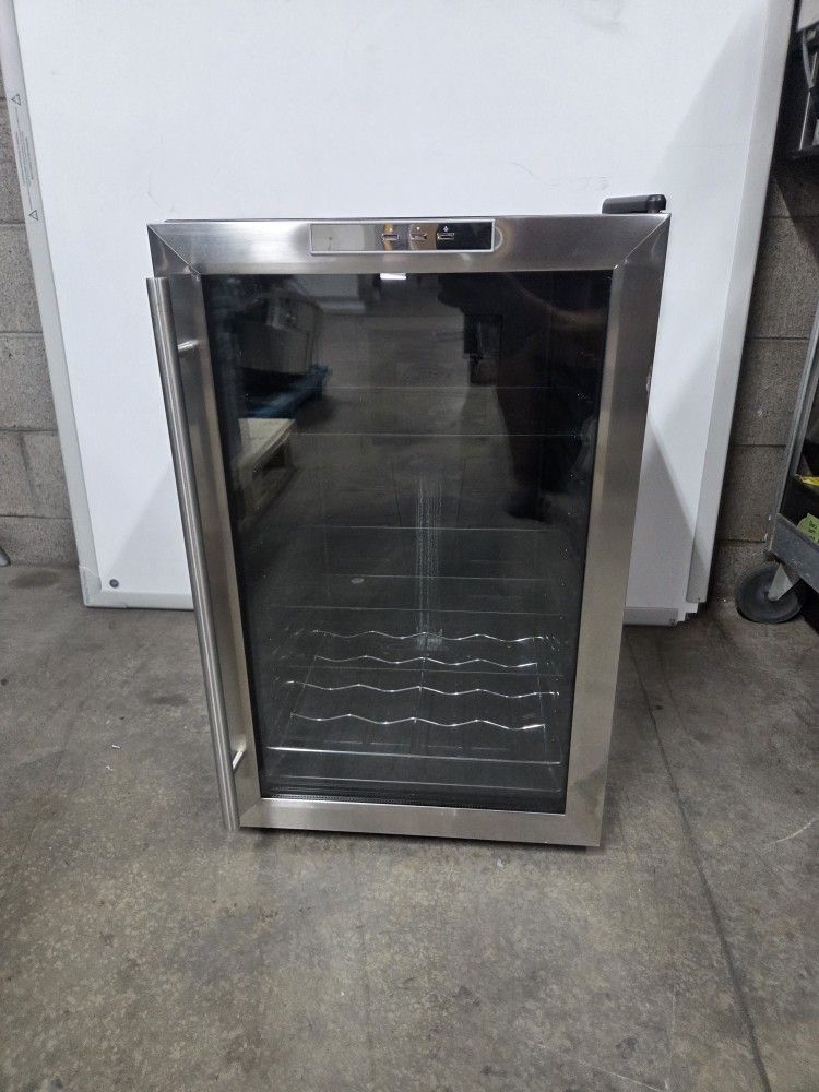 Vinotemp 28 Bottle Wine Cellar