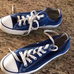 Blue Converse Men’s Size 6.5 Women’s 8.5