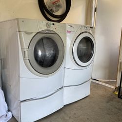 Washer And Gas Dryer 