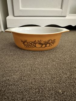 Pyrex Type Thing Fur Hot Dish, No Lids 