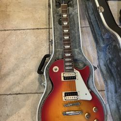 Epiphone Les Paul Classic (Brand New) w/ Roadrunner Hardshell Case