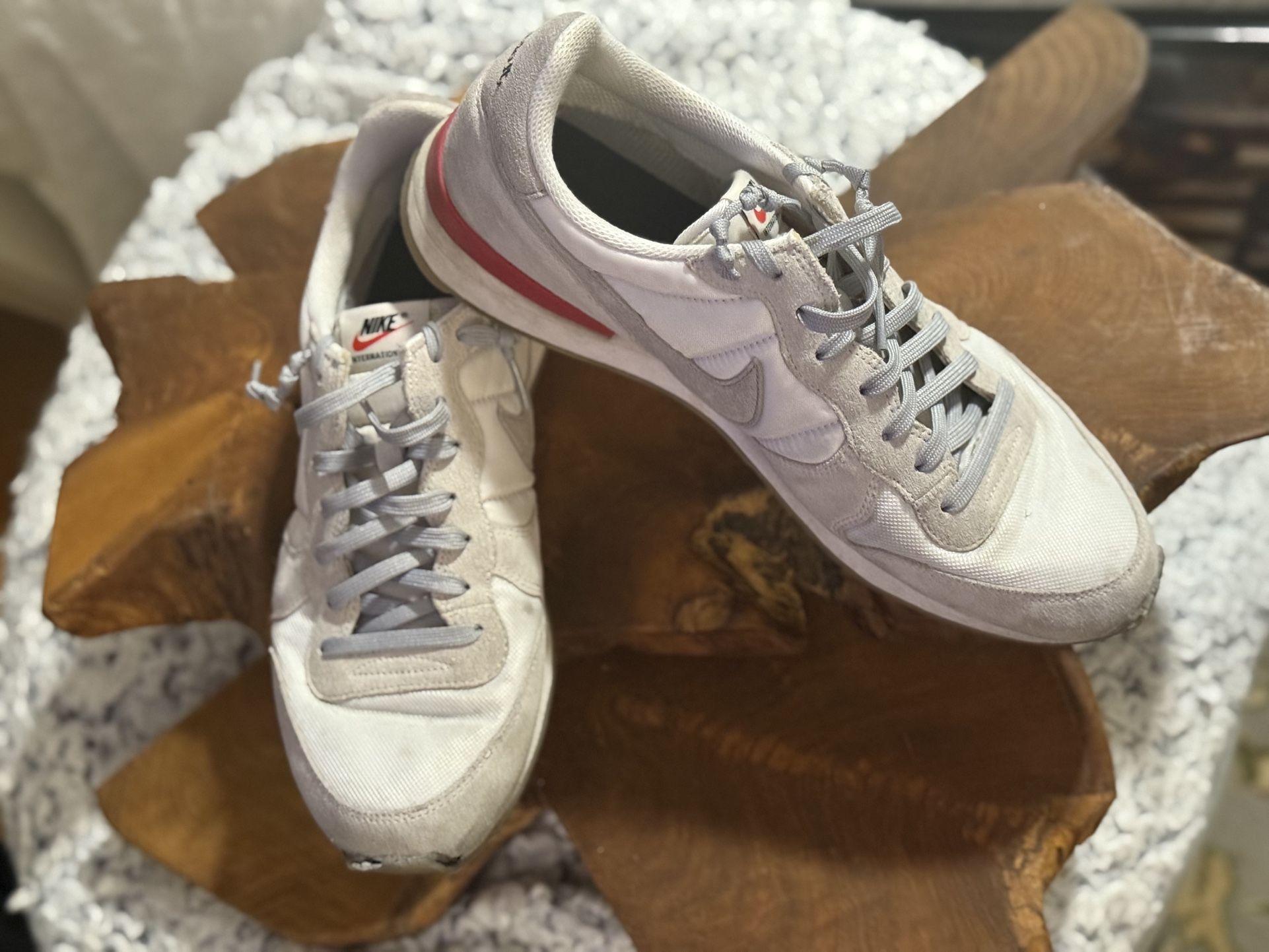 Nike Air Pegasus 83