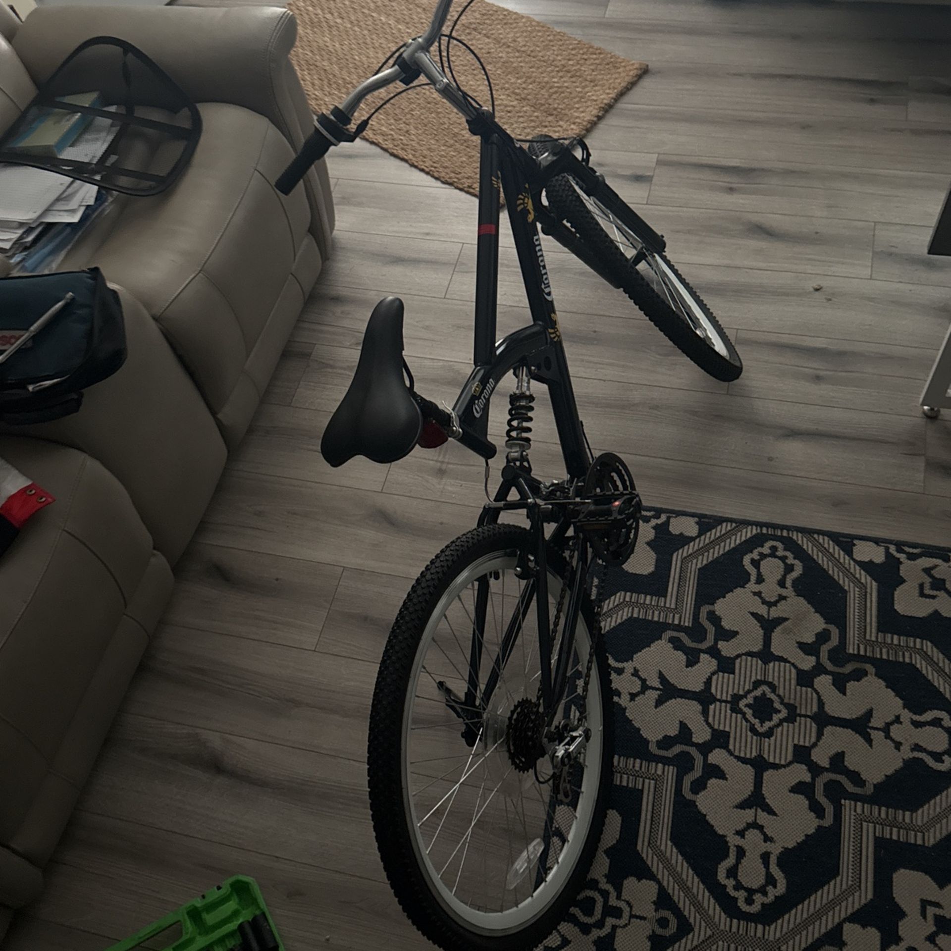 Brand New Corona 18 Speed Dual Suspension Mountain Bike