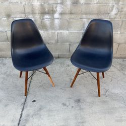 2 pc stools each $10 