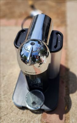 Nespresso GCA1 Coffee Maker WORKS PERFECT!!