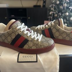 Gucci Shoes Red bottom Size 9.0