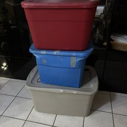 3 old storage bins See all pictures $15 takes all