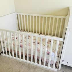 Baby crib/bed With 2 Sided Mattress