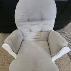 Nursing Rocking Chair 