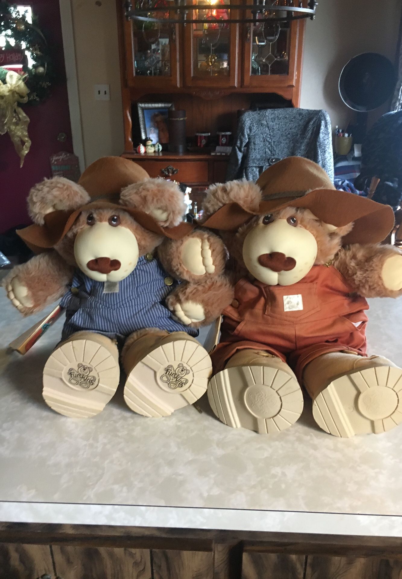 Furskin bears