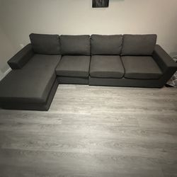 120” Sectional Couch W/chaise