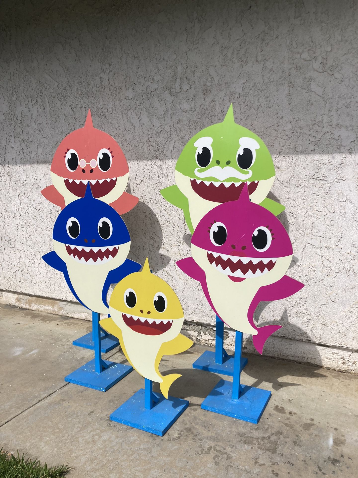 Babysharks Props