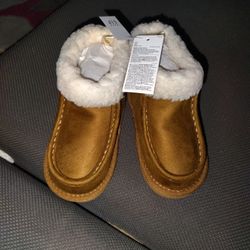 Baby Gap Boots  Size 8
