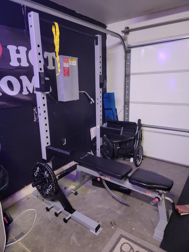 CAP Barbell FM-8000F Deluxe Power Rack