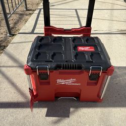 Milwaukee Rolling Tool Box Packout