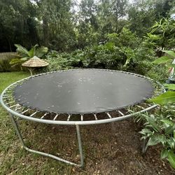 Trampoline