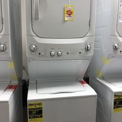 GE Washer  AND  Dryer Appliance 2 O