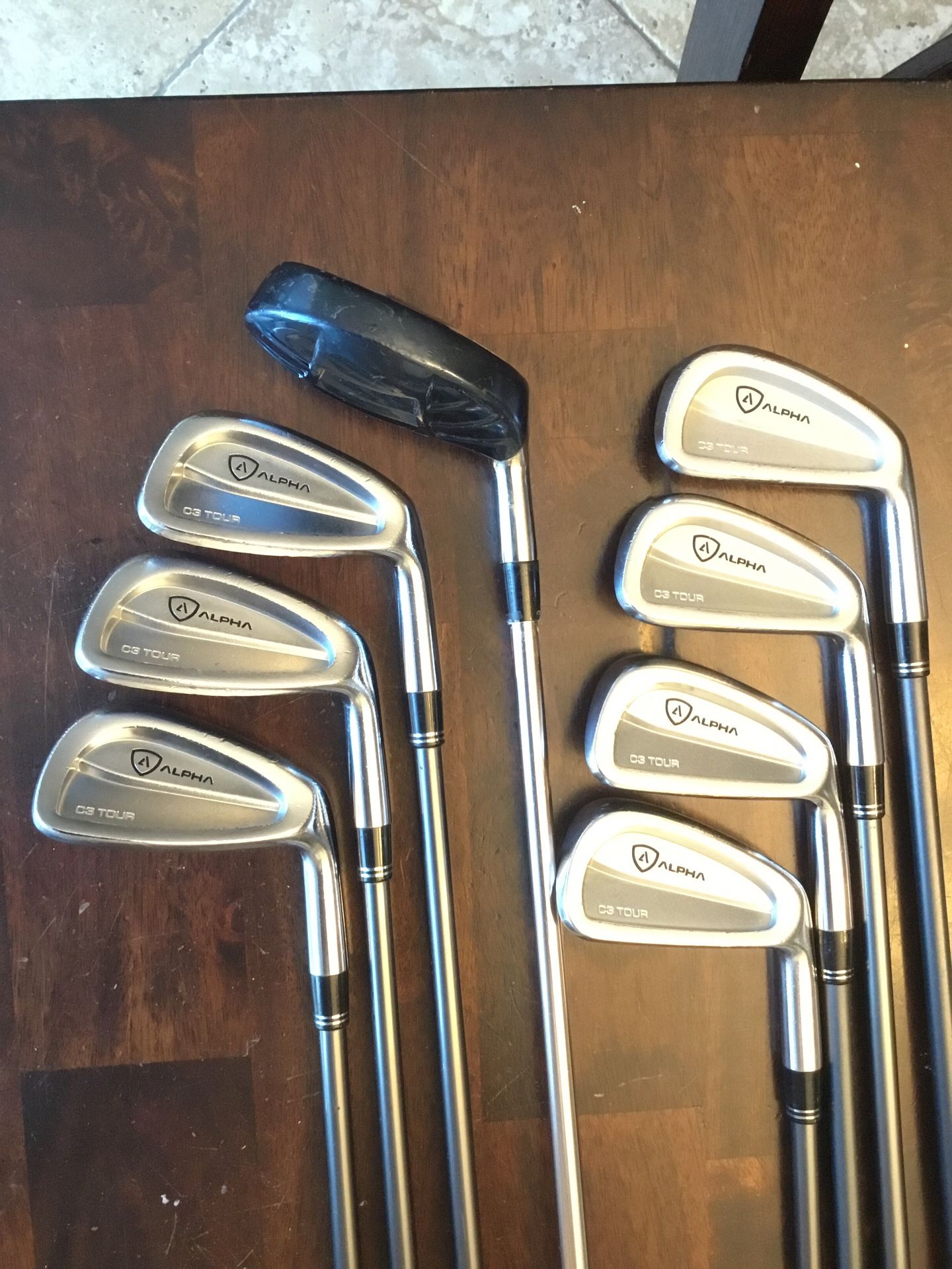 Alpha C3 Tour irons 4-PW & E21 25* Hybrid, Accra iSeries 60g REG graphite