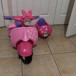 Minie Mouse Motor Bike
