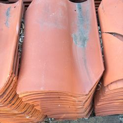 400 Clay Roof Tiles.