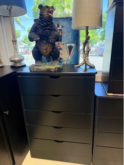 5 drawer Kathy dresser