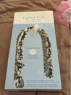Lighted wedding arch