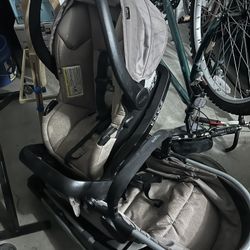 Eve flo Stroller/basinet And Car seat 
